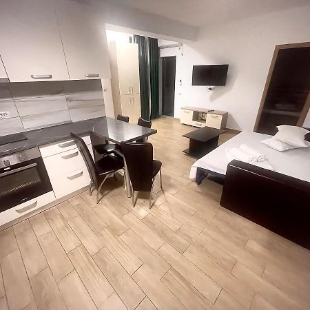 Mamaia Central Apartments Eksteriør billede