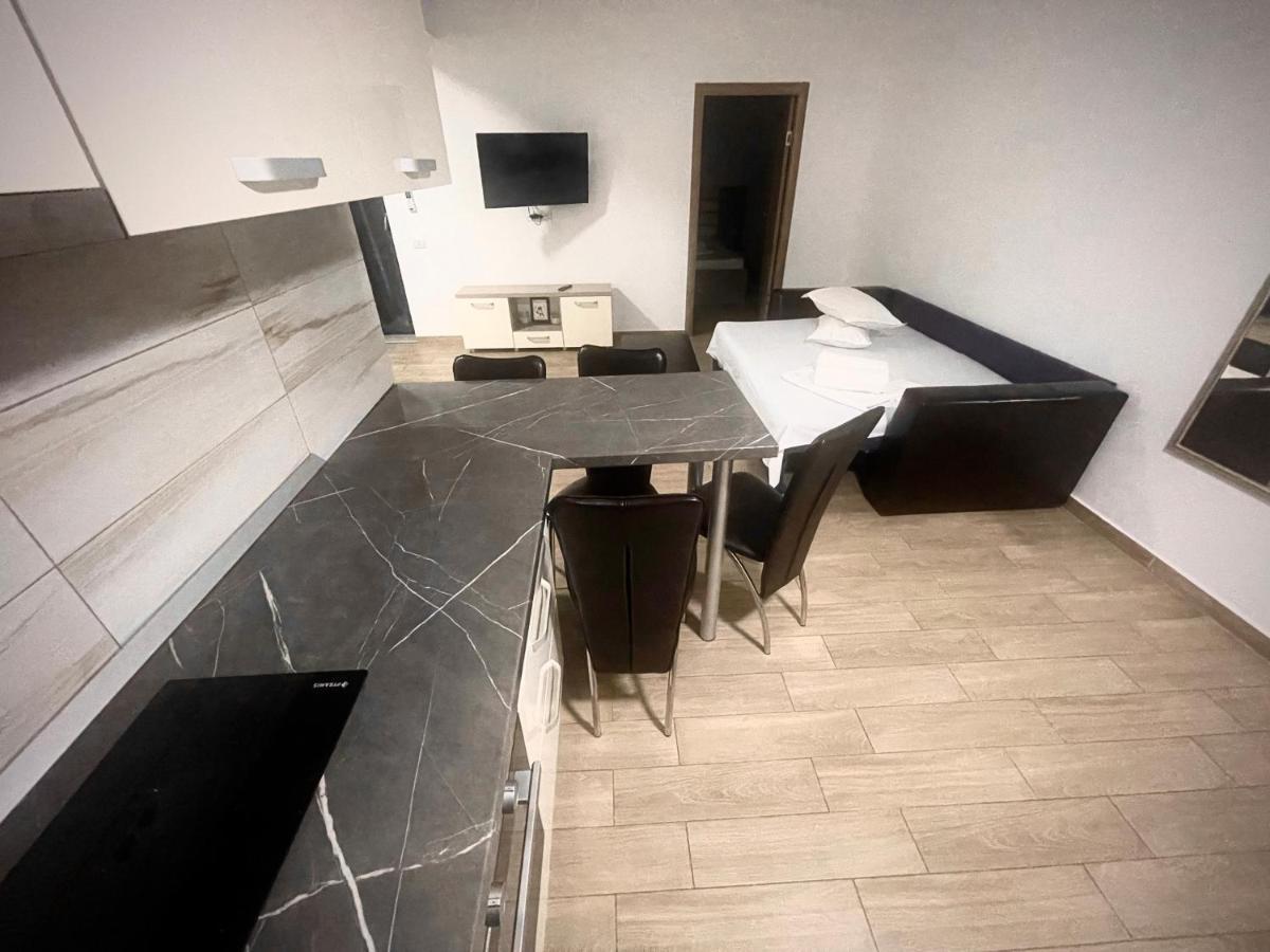 Mamaia Central Apartments Eksteriør billede